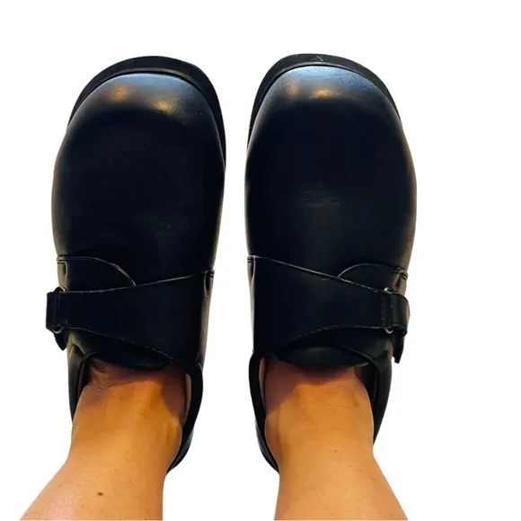 Mt. Emey 9106 Supra-Depth Dress/Casual Shoes - Size 8 (3E Width)