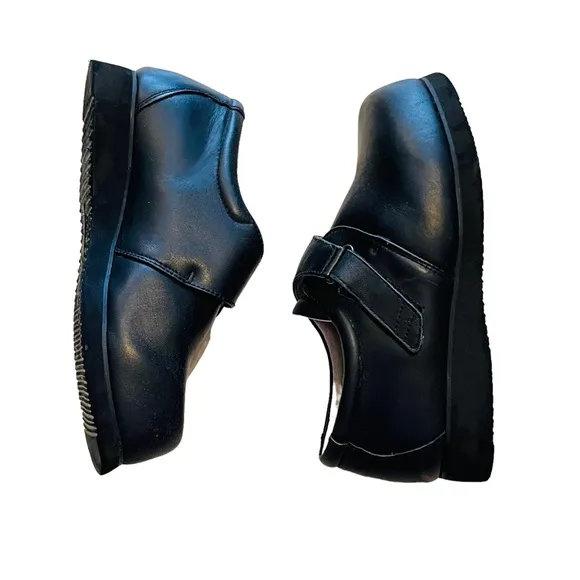 Mt. Emey 9106 Supra-Depth Dress/Casual Shoes - Size 8 (3E Width)