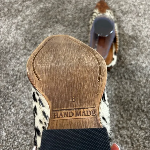 Myra HEELY WESTERN HAND-TOOLEDMULES Size 8 Black and White NEW IN BAG