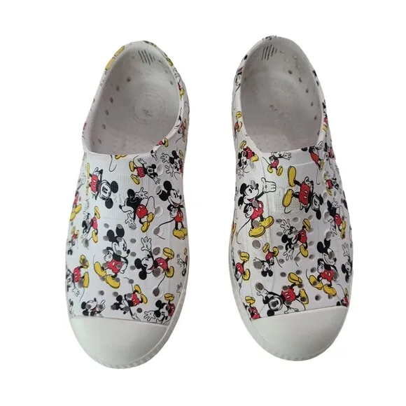 Native Shoes Mickey Mouse Print Slip-On Sneakers Size C13. Size 13 kids