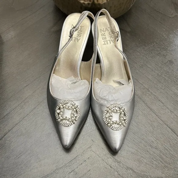 NATURALIZER EMILY EMBELLISHED SLINGBACK HEELS