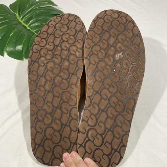 NEW $90 UGG [‎ Men size 18 US ] Scuff Slipper Shoes in Chestnut Suede
