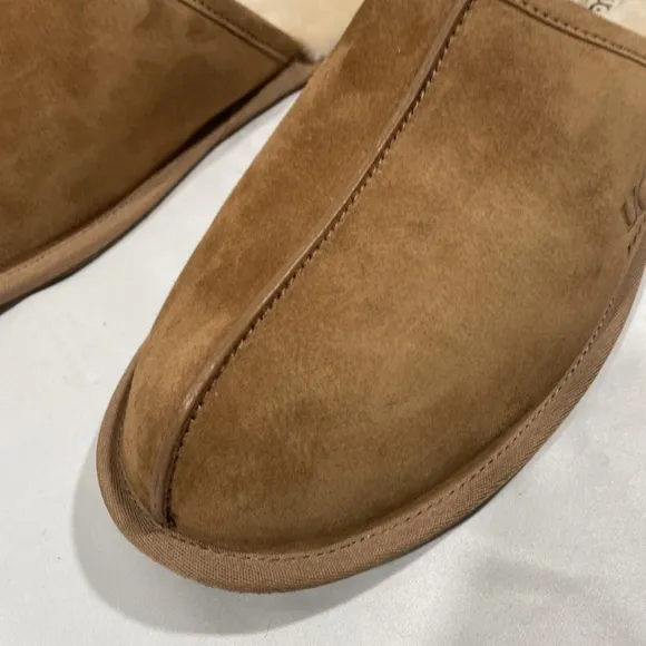 NEW $90 UGG [‎ Men size 18 US ] Scuff Slipper Shoes in Chestnut Suede