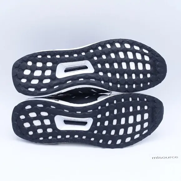NEW adidas Ultraboost 5.0 DNA Running Shoes GX9334 White