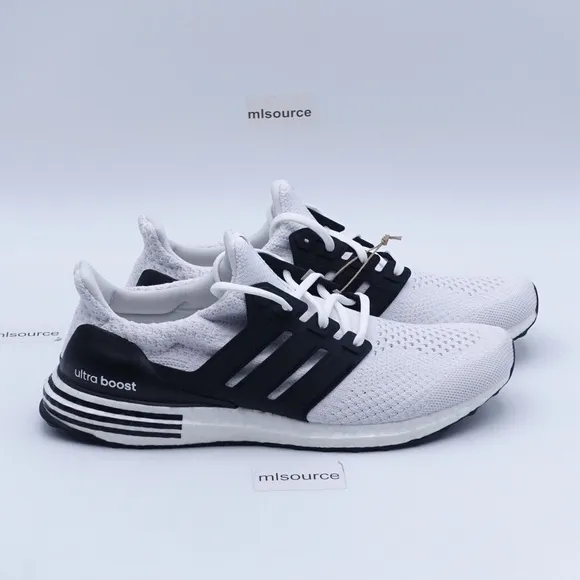 NEW adidas Ultraboost 5.0 DNA Running Shoes GX9334 White