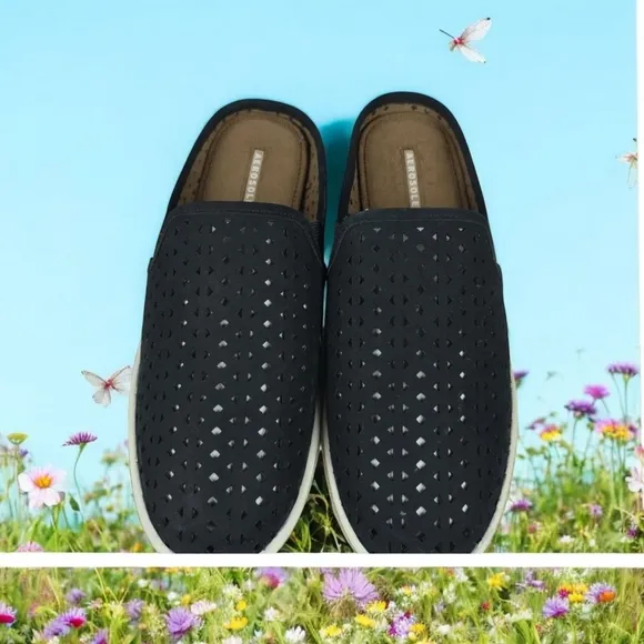 NEW AEROSOLES SIZE 8 SLIP ON BLACK FUN LEATHER MULE SHOES LASER CUT NWT
