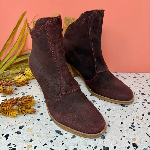 NEW Anthropologie J Shoes Ranch 2 Burgundy Suede Women’s Heeled Booties Sz 8.5