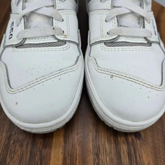 New Balance 550 Shoes Men's 6.5 D / Women's 8 White Gray Black Leather Sneakers