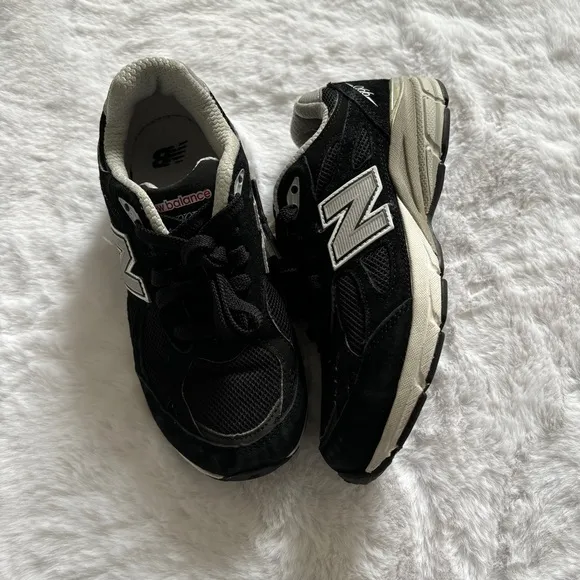 New Balance 990v3 Sneakers GC990BS3 Suede Black Silver KIDS Size 3