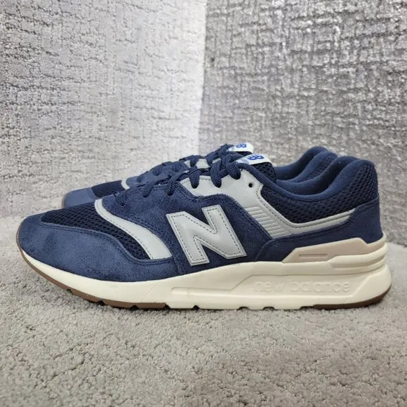 New Balance 997 Men's Size 9.5 US Navy Blue Suede Athletic Sneakers CM997HTF