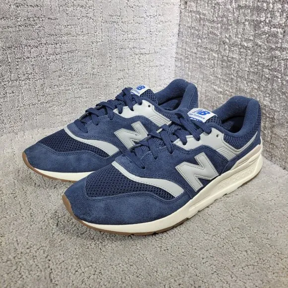New Balance 997 Men's Size 9.5 US Navy Blue Suede Athletic Sneakers CM997HTF