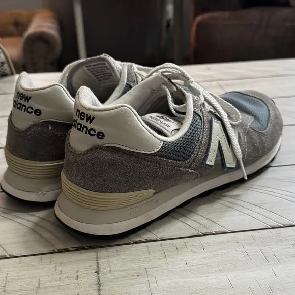 New Balance Classic 574 Tennis Shoes - Men's Size 10.5