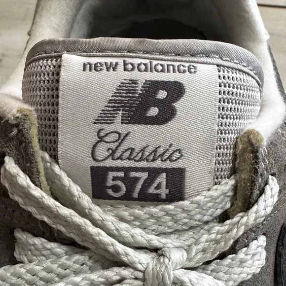 New Balance Classic 574 Tennis Shoes - Men's Size 10.5