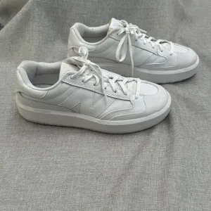 New Balance CT302 Platform Casual Shoes White/White CT302LA Mens 10.5 Women 12 D
