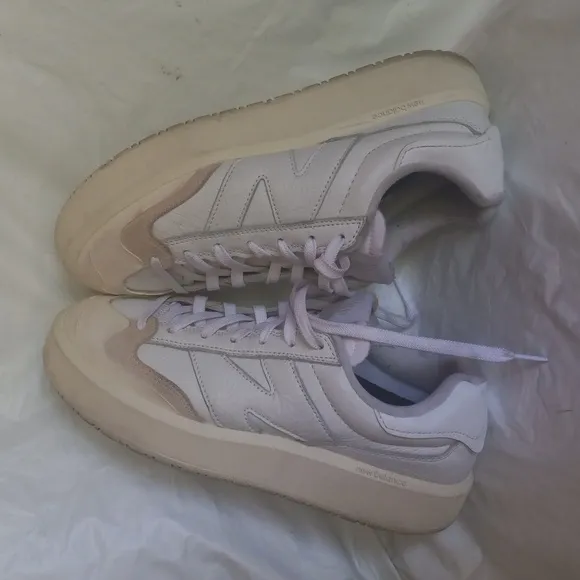 New Balance CT302 White Sneakers Leather Suede Size 10