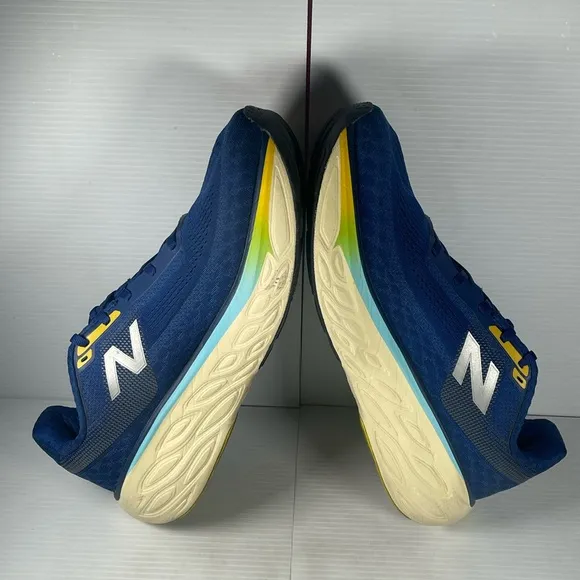 New Balance Fresh Foam 1080 V14 - Blue Running Shoes