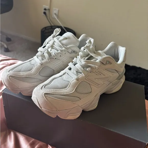 New Balance Kids Shoes in White