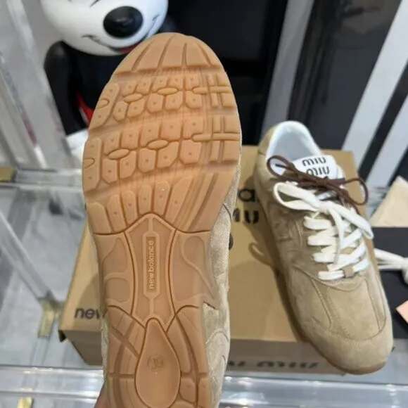 New Balance x Miu Miu 530