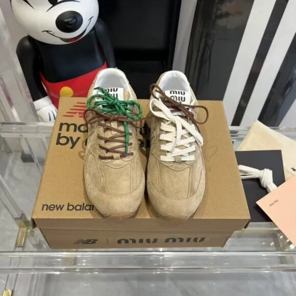 New Balance x Miu Miu 530