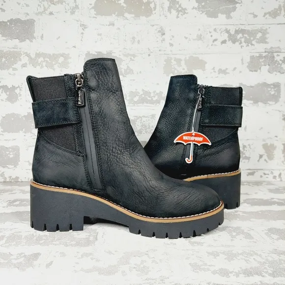 NEW Blondo Dakota Black Leather Side Zipper Buckle Waterproof Ankle Boots W562
