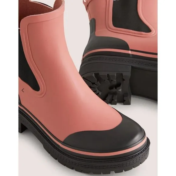 NEW Boden Wellington Chelsea Rain Boots 10 Waterproof Lug Sole Chunky Waterproof