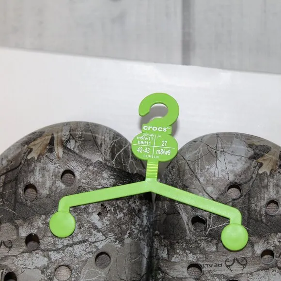 NEW Crocs Men's Classic Realtree Edge Fuzz-Lined Clogs
