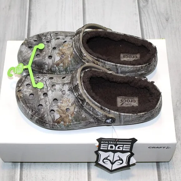 NEW Crocs Men's Classic Realtree Edge Fuzz-Lined Clogs