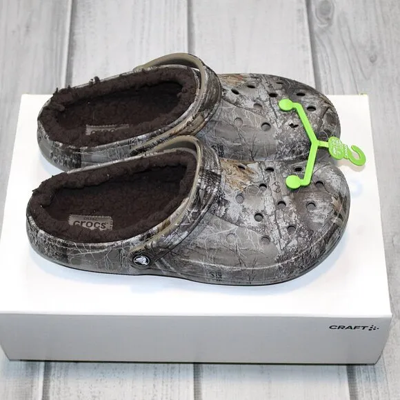 NEW Crocs Men's Classic Realtree Edge Fuzz-Lined Clogs