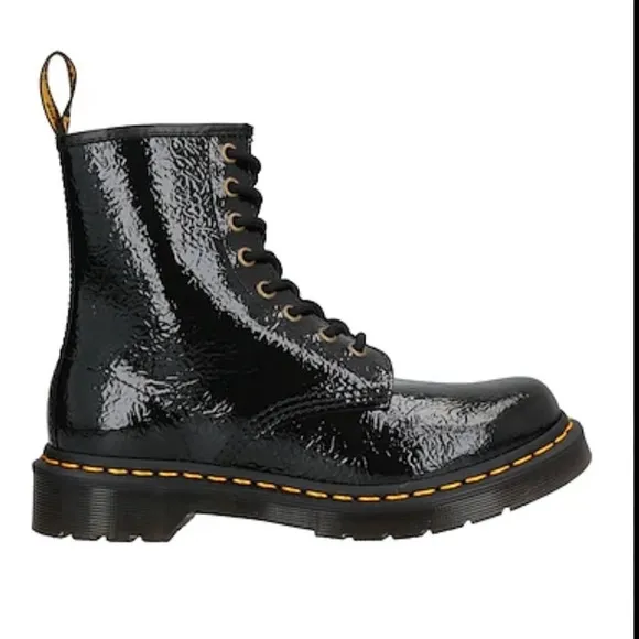 New Dr. Martens distressed patent leather boots size - 8US L