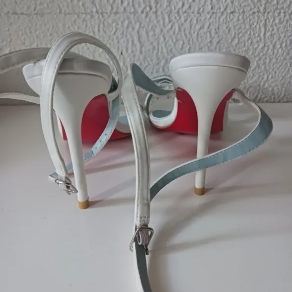 New Fashion design like LABOUTIN Elegant White and Silver  Heels size 39