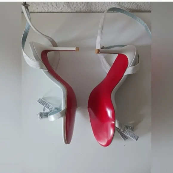 New Fashion design like LABOUTIN Elegant White and Silver  Heels size 39