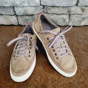 New Fitflop suede lace up sneakers