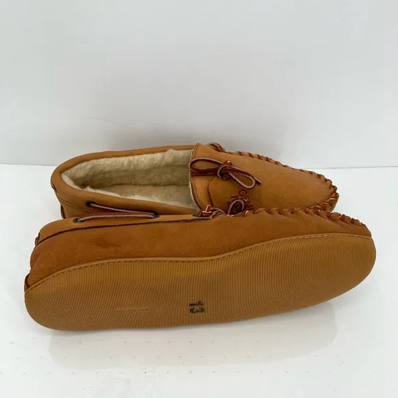 New Genuine Moose shearling sippers men’s shoes
