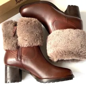 𝅺new H. S. Trask leather boots