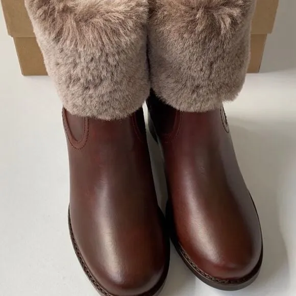 𝅺new H. S. Trask leather boots