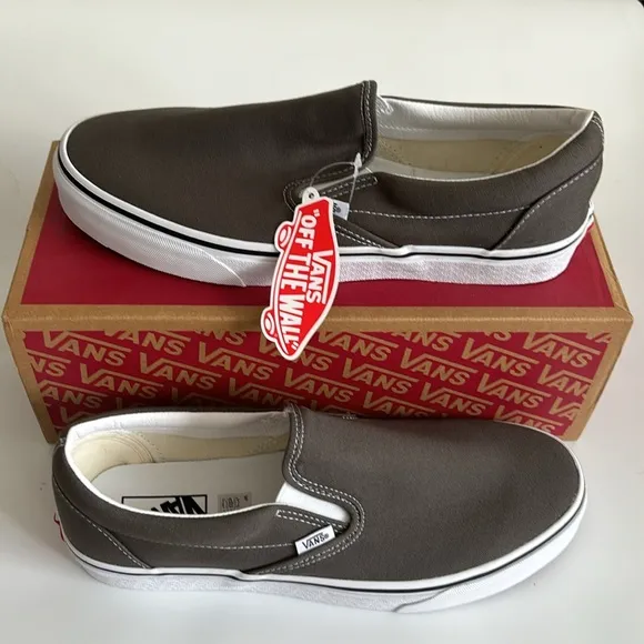 New In Box Vans Slip-On Charcoal Skate Sneaker Shoes