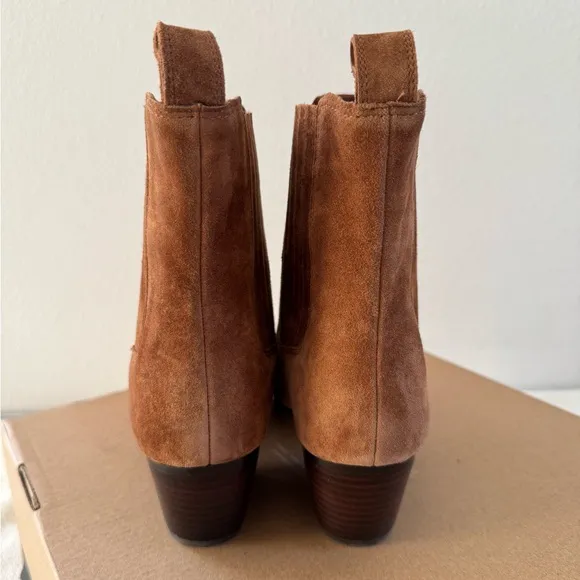 NEW J Crew Piper Ankle Boots in Suede Size 7