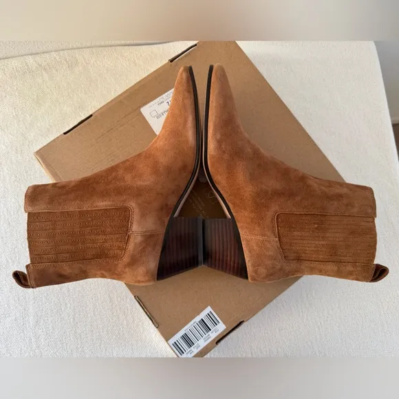 NEW J Crew Piper Ankle Boots in Suede Size 7