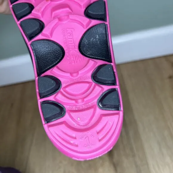 *NEW* KAMIK Girls Sz 1 Boots Bluster 2 Kids Youth Pink Camo Waterproof Insulated