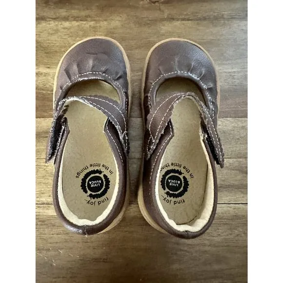 NEW Livie &amp; Luca Mocha Brown Leather Ruche Classic Mary Jane Shoes Velcro 9
