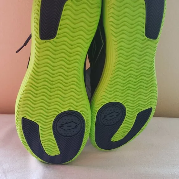 New Lotto Navy Neon Green Sneakers. Men 11,5