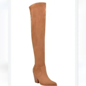 New Marc Fisher LTD soft high brown  suede like coastal cowgirl Heeled boots 6.5