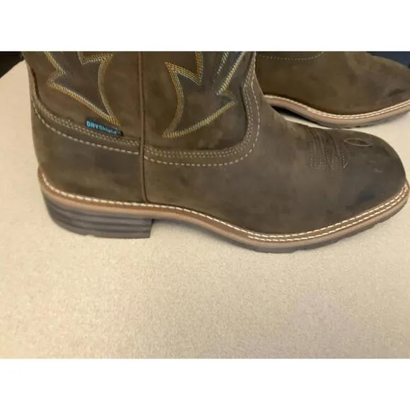 New! Mens Ariat Hybrid Rancher Waterproof Western Boots. Size 13D. Awesome Boots