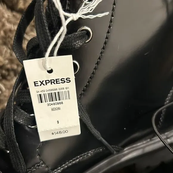 NEW Men’s Express Black lace up Leather Chunky Boots. NWT Sz 9