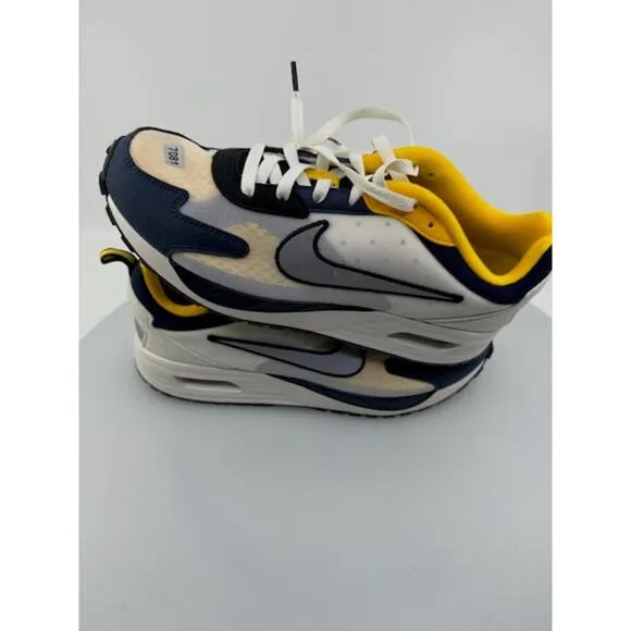 NEW Nike Michigan Wolverines 2024 Air Max Solo Shoes FZ4835-001 Mens Size 9.5