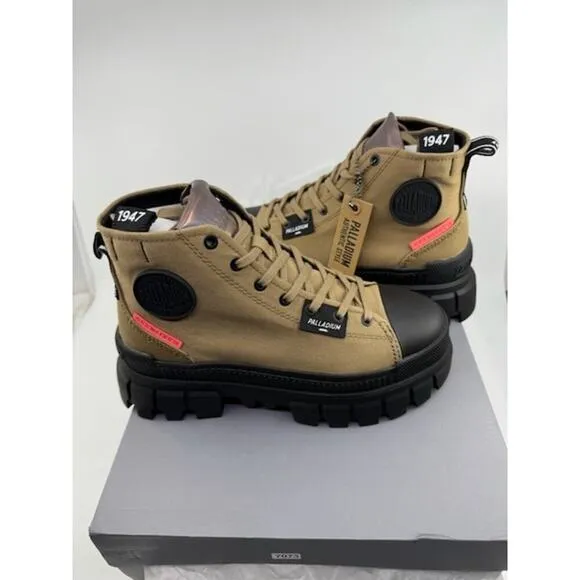 NEW Palladium Revolt Hi TX Lace Up Ankle Boot  97242-307-M Olive Womens Size 6.5