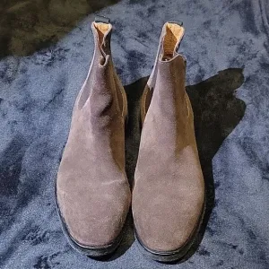 New Republic Suade Booties, Size 11 Chocolate Brown.