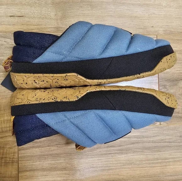 New The North Face Womens Nuptse Mule Denim, US 8