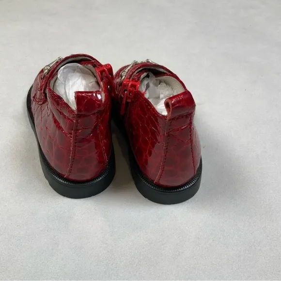 NEW Toddler Shoes Spain Designer. Size EU 19 US 4