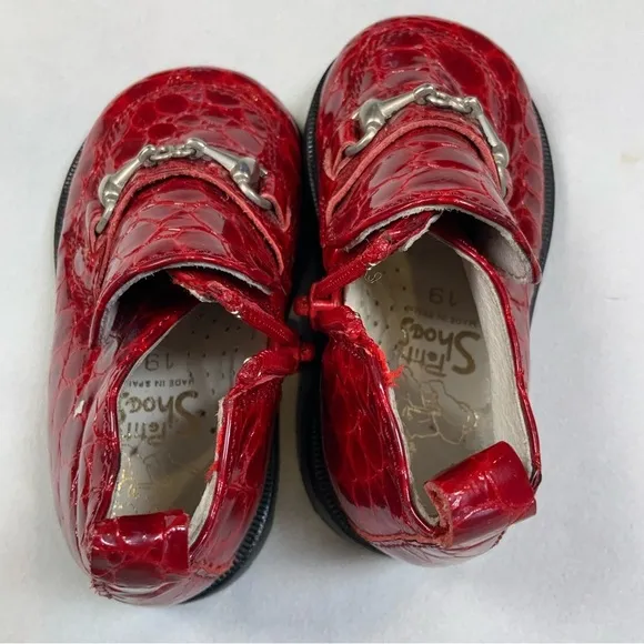 NEW Toddler Shoes Spain Designer. Size EU 19 US 4
